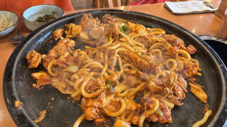 [압구정로데오/한식] 닭으로가 압구정본점_외국인도 좋아하는 압구정 추억의 맛집