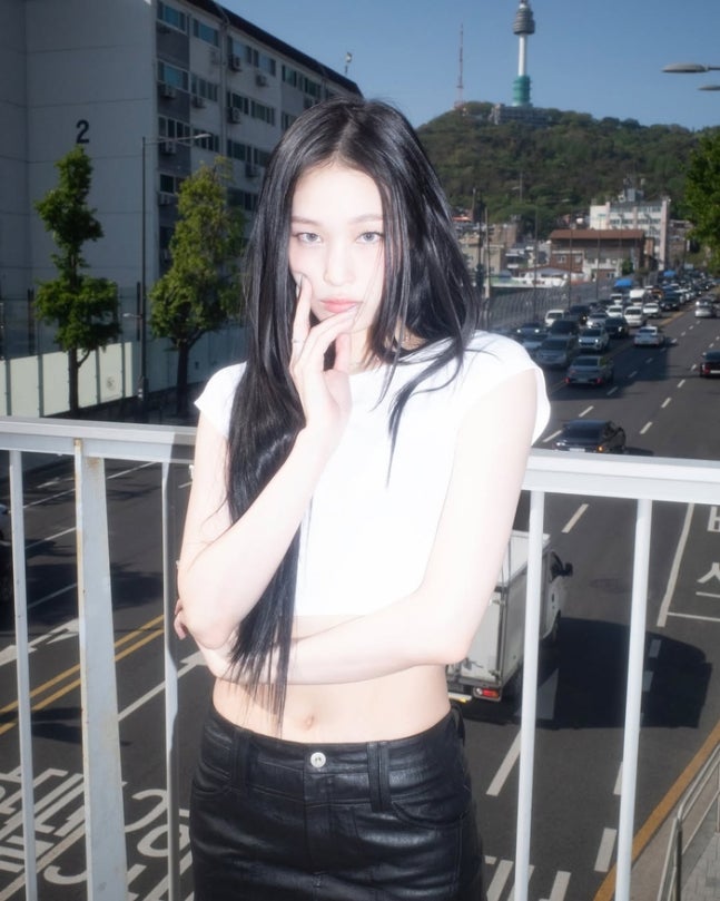 “회장님 들어오십니다!”…<b>신세계 3세 애니</b> 등장에 백화점... 