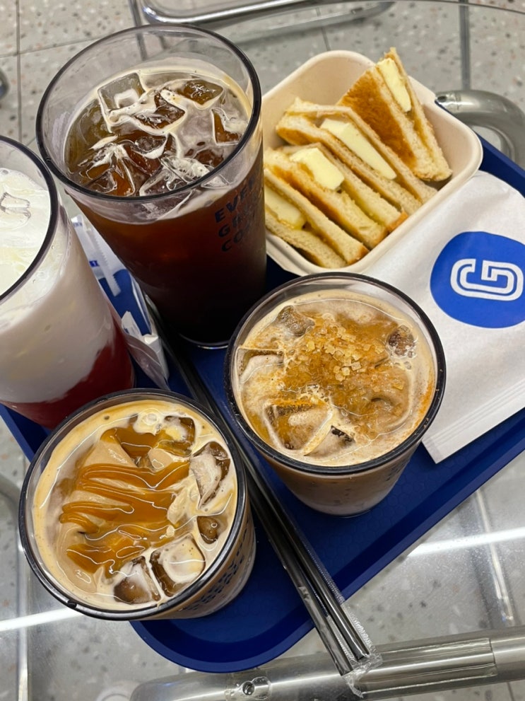  [기기커피 삼성역카페] 코엑스 앞 가성비 끝판왕, 프리미엄 원두까지! 디저트 맛집 (버터 카야 토스트 강추)