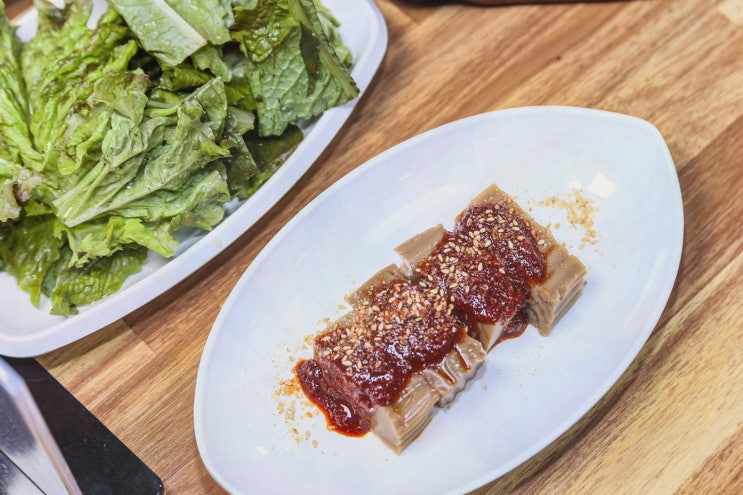  여유로운 점심, 친구들과 함께 즐기는 황장군 포항점의 포항갈비찜