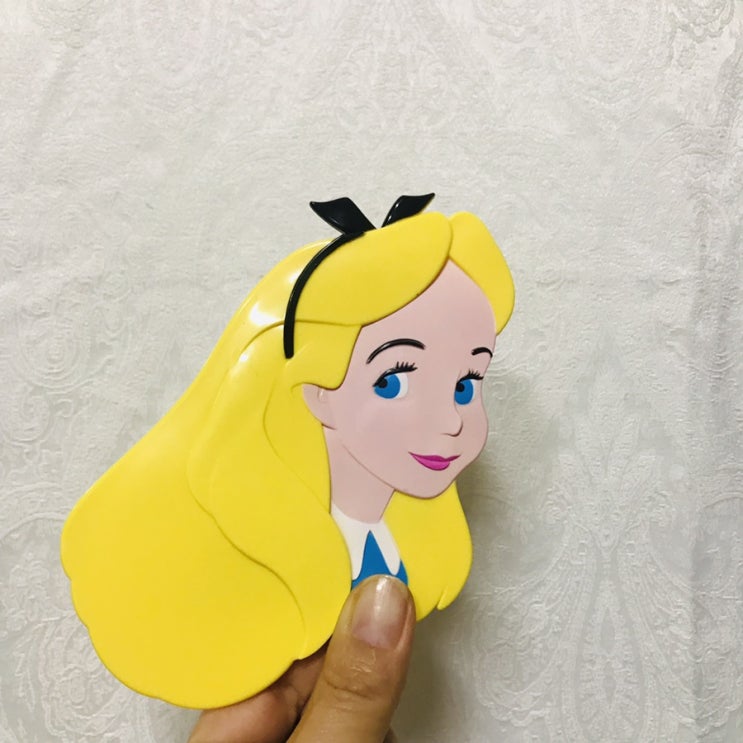  다이소손거울 디즈니손거울제품 앨리스손거울 득템후기