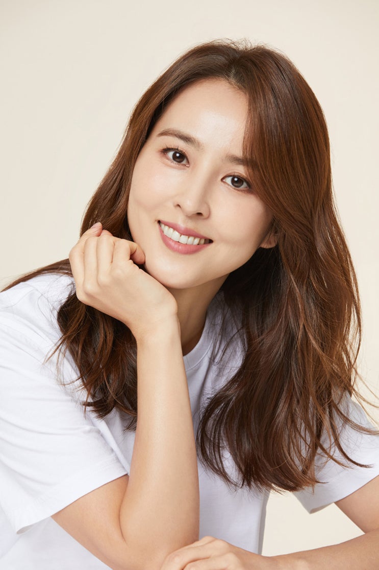  기성용 와이프 배우 한혜진의 모든것! 변치 않는 아름다움과 깊이 있는 연기