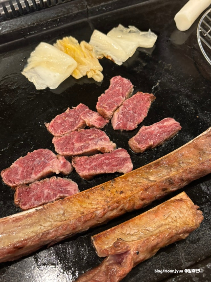 안양 범계 맛집 삼돌박이수라육간 볏짚 우대갈비 고기집