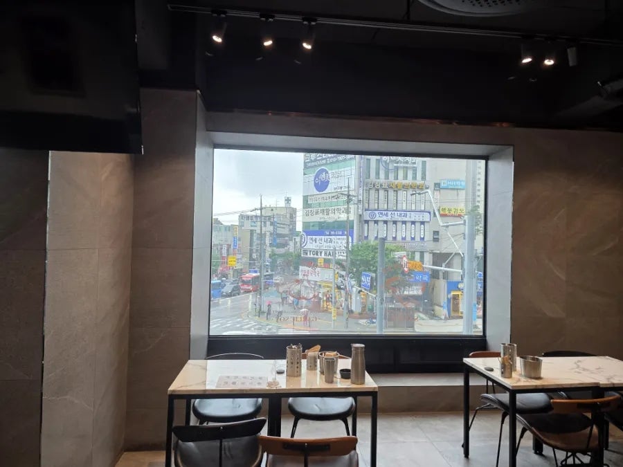 교촌치킨 산본사거리점 사진 4
