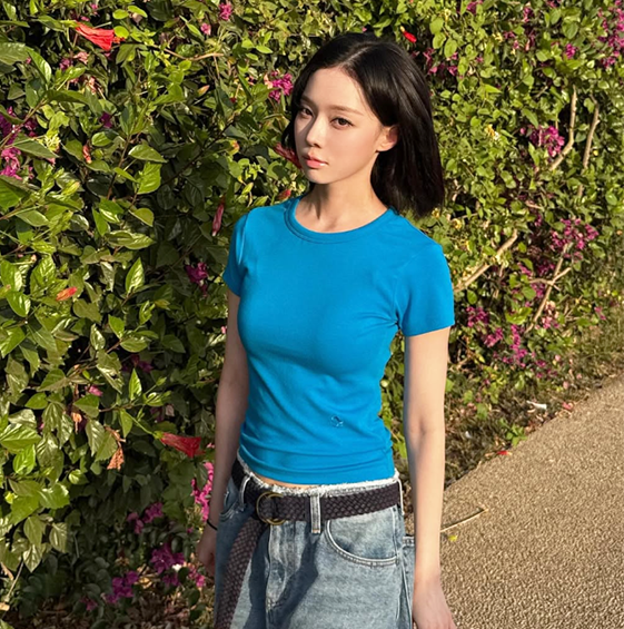  윈터 청량한 스타일의 여름 캐주얼 패션