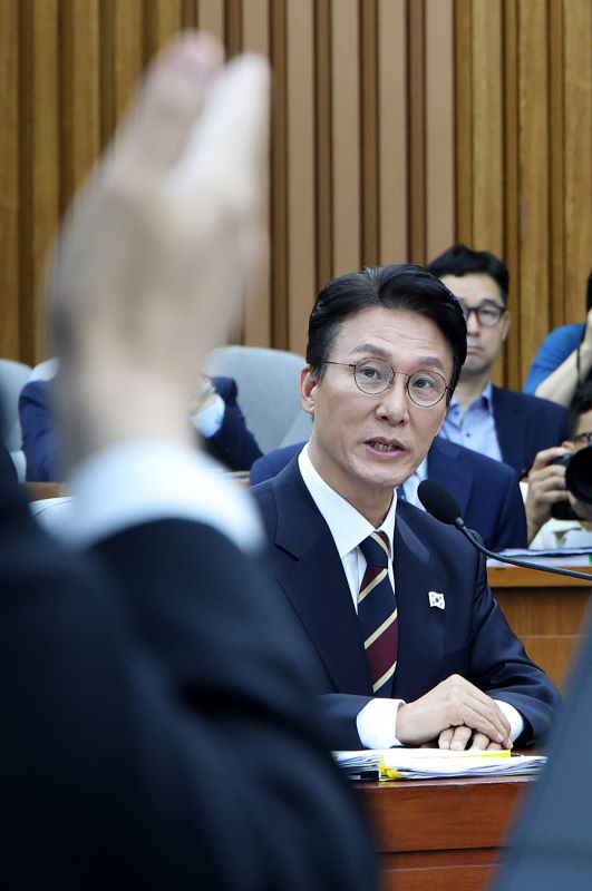 <b>김민석</b> 총리 후보자 자금... 수순…왜 증빙 없이 <b>인준</b>이 가능한가?