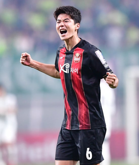 기성용 fc서울 → 포항 이적, 서울 팬들 응원 보이콧 예정..