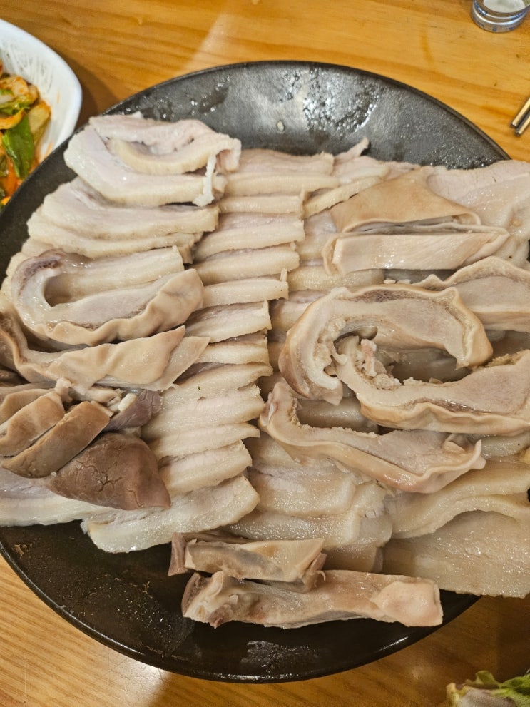  다이어트할 때 수육 정말 먹어도 되는걸까 ?