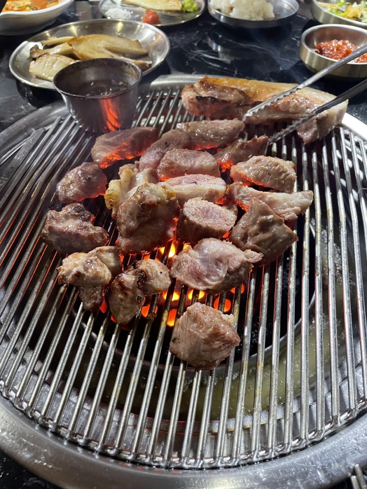  제주 퇴사여행 2일차 흑돼지로 마무리! (내돈내산 흑돼지 맛집)
