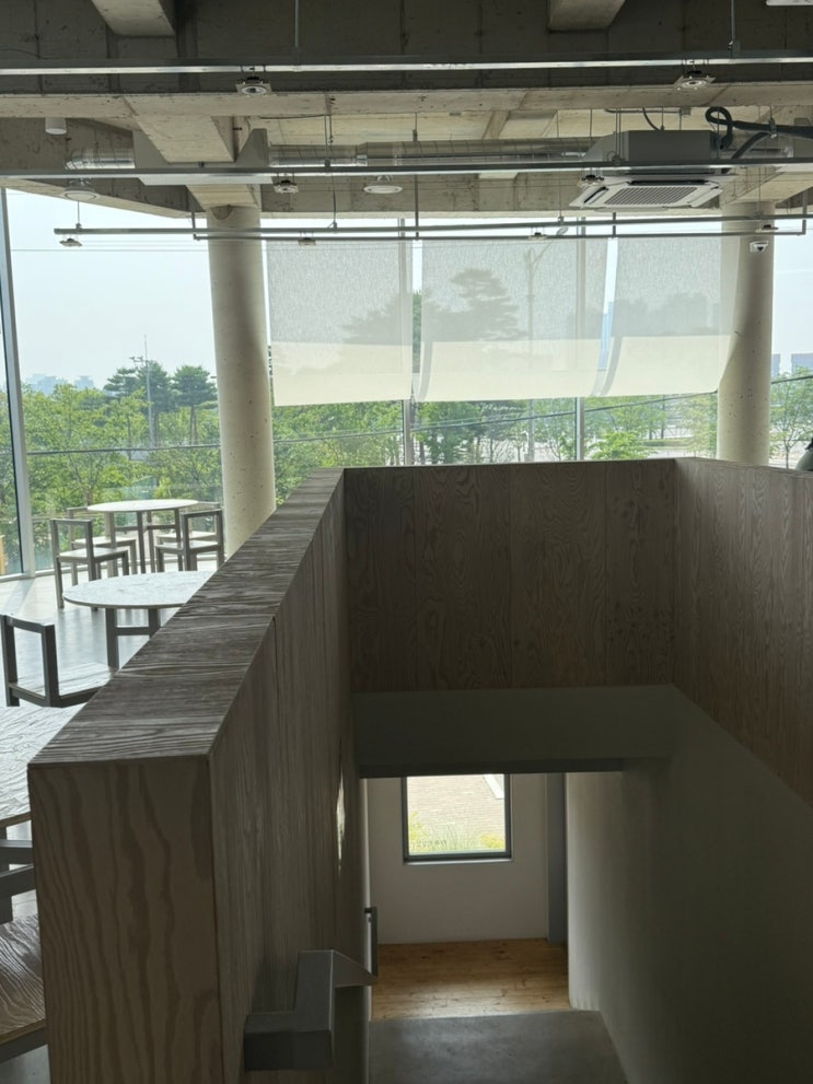  서구아시아드경기장 갈 만한 곳 추천 [카페 진정성]