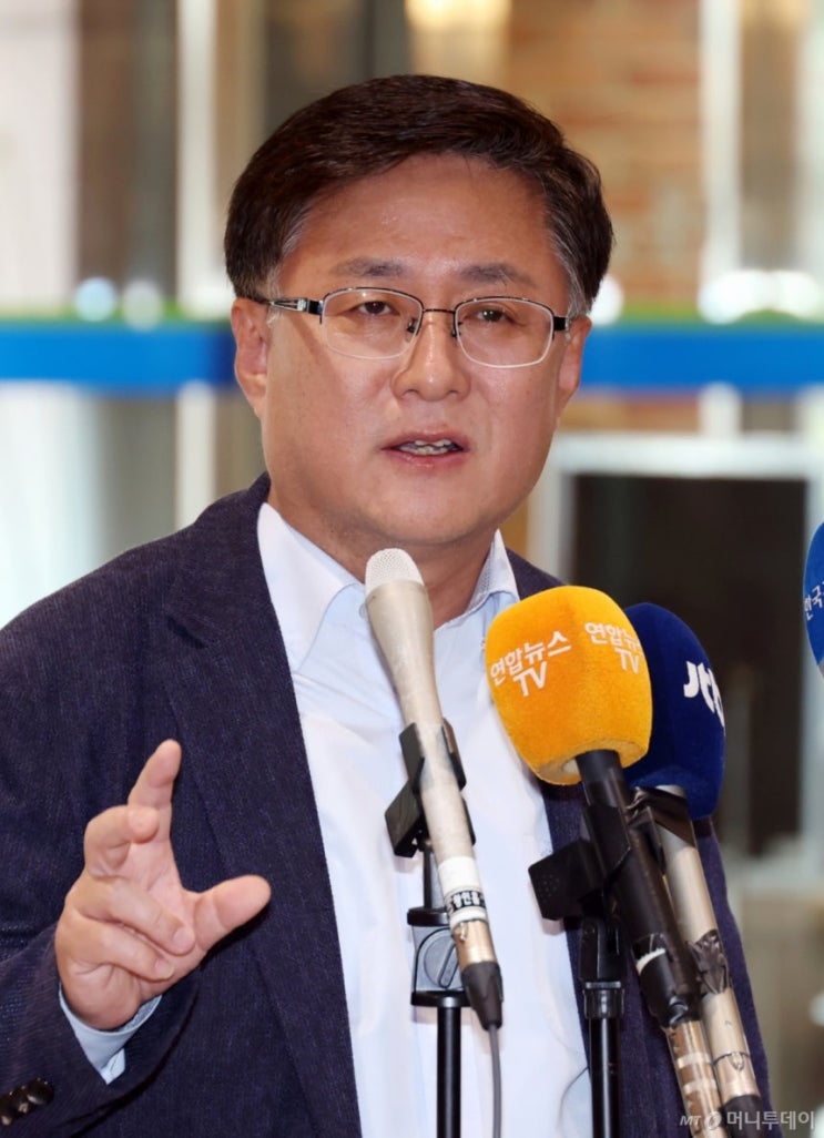 김성환 환경장관 후보자 "기후부 빠른 시일내 개편…탈원전 할 일 아냐" 김성환 환경장관 후보자 "기후부 빠른 시일내 개편…탈원전 할 일 아냐"