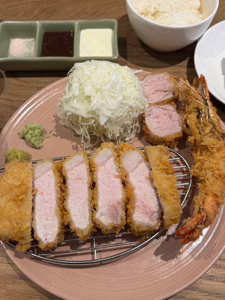  “숯불향 입힌 부드러운 돈가스, 대구 몬도카츠 후기”