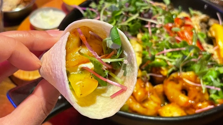  서울 강남 칠랑고 | 선릉역 맛집 분위기 좋은 타코 플레이트와 맥주