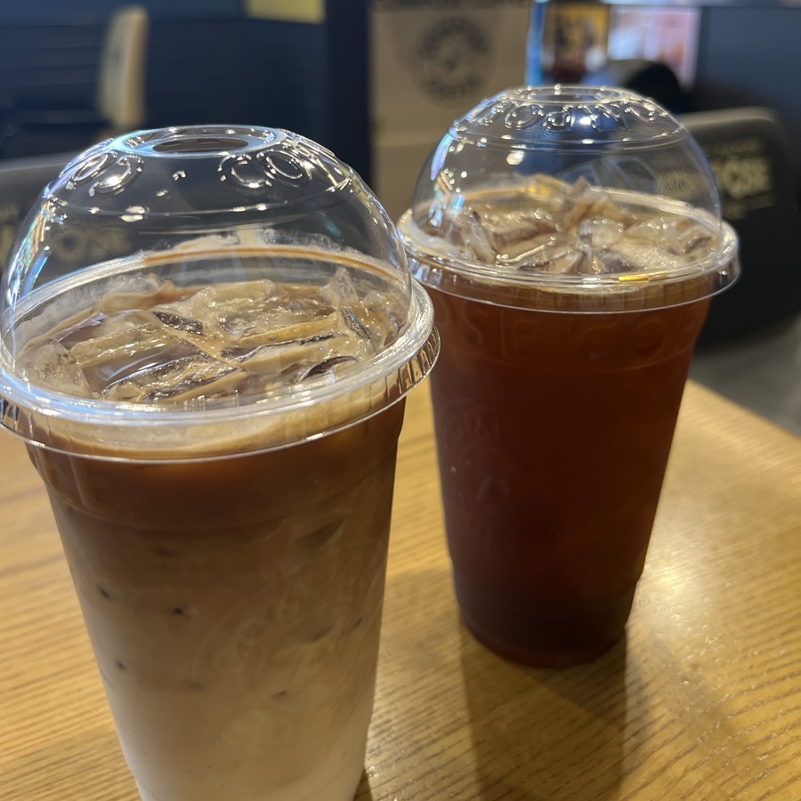 컴포즈커피 장흥중앙로점 사진 4