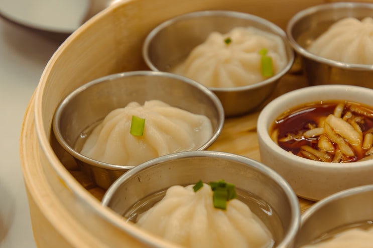  잠실 롯데월드몰 샤오롱바오, 완탕면, 만두 맛집 "댄싱홍콩"