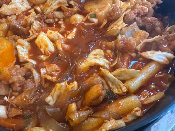  총총) 푸짐한 곱도리탕을 먹을 수 있다! ‘한곱도리탕‘