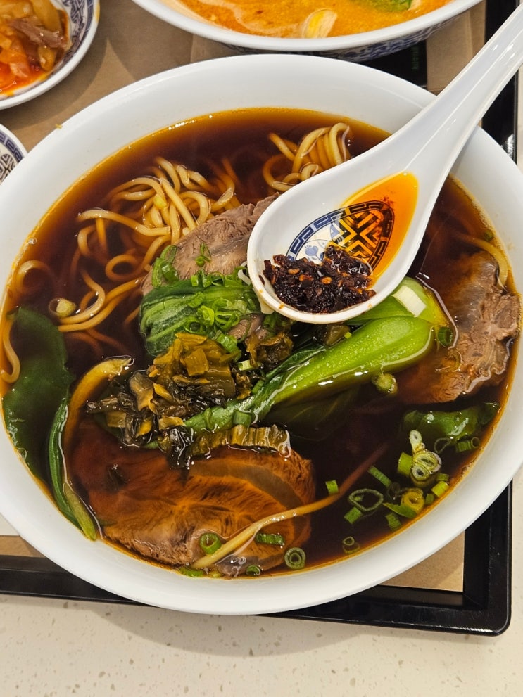  수원 타임빌라스 미슐랭 우육면 맛집 우육미엔