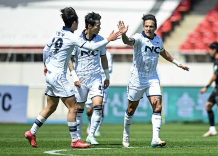 2025시즌 K리그 국내 프로축구 21라운드 FC안양 광주FC 2025시즌 K리그 국내 프로축구 21라운드 FC안양 광주FC
