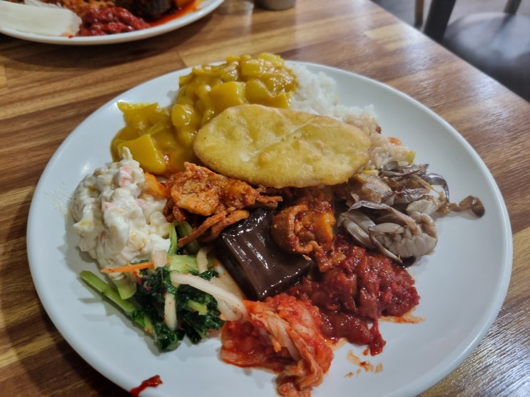  [양주 남면 한식뷔페] 계란, 한강 라면에 다양한 구성이 훌륭한 가성비 맛집 명동한식뷔페 둘러보기.