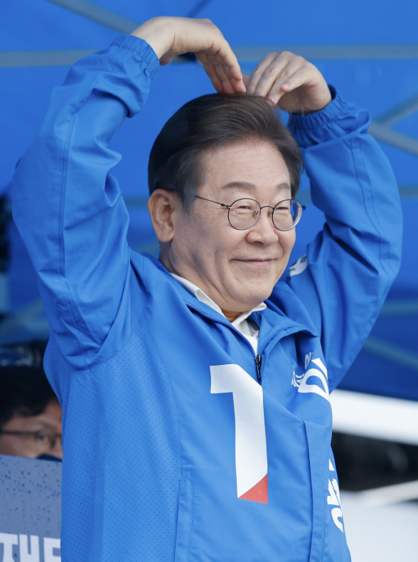  내 집마련의 꿈 깨는 참극의 시작 대출 막고 전월세 혼란 정책 생각은 한걸까?