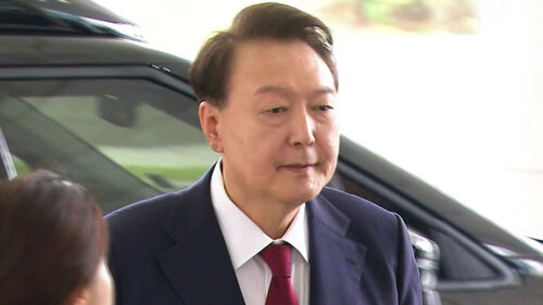 <b>윤석열</b> 전 <b>대통령</b> 15시간 <b>특검</b> 조사의 충격적인 진실