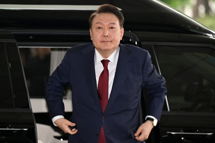 <b>내란특검</b>,  6월28일ㆍ7월 5일  <b>윤석열</b> 피의자 <b>2차 조사</b>