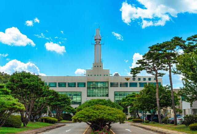  [속보] 헤어지자 통보에…여자친구 찾아가 흉기 위협한 30대