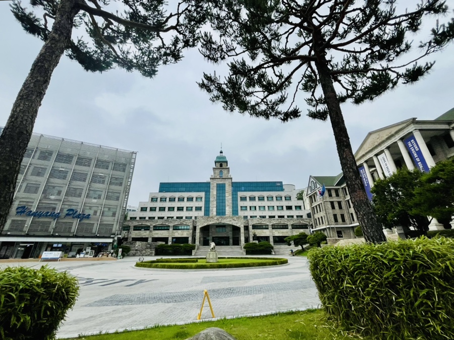 카페띠아모 한양대학교점 사진 1