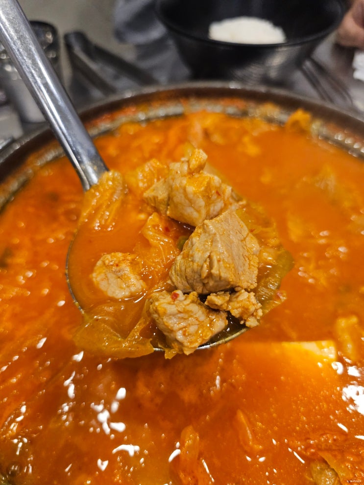 SRT 수서역 백채김치찌개 맛집에서 내돈내산 저녁식사 후기