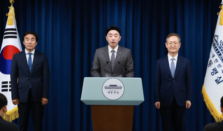 李 대통령, 법무부 장관에 '친명 좌장' 정성호 임명…복지부에... 