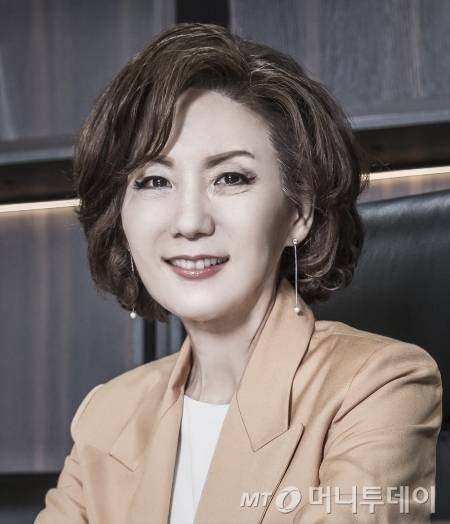 <b>이진숙 교육부장관 후보</b>자 지명…충남대 첫 여성 총장 출신의... 