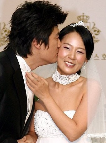 사망 6주기… <b>배우</b> <b>전미선</b>은 누구였을까? (프로필)
