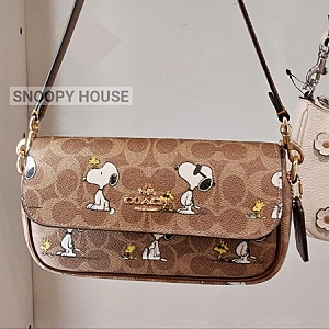 COACH X PEANUTS SNOOPY (코치 X 피너츠 스누피)코치스누피 가방