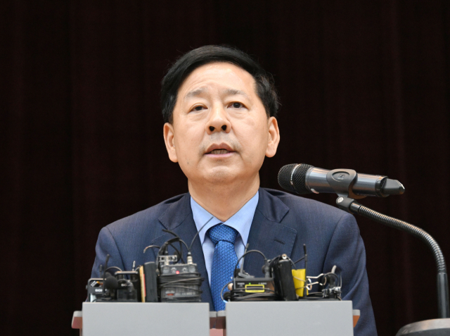 <b>구윤철</b> ‘주식회사 대한민국’ 선언! AI 투자로 진짜성장 전략... 