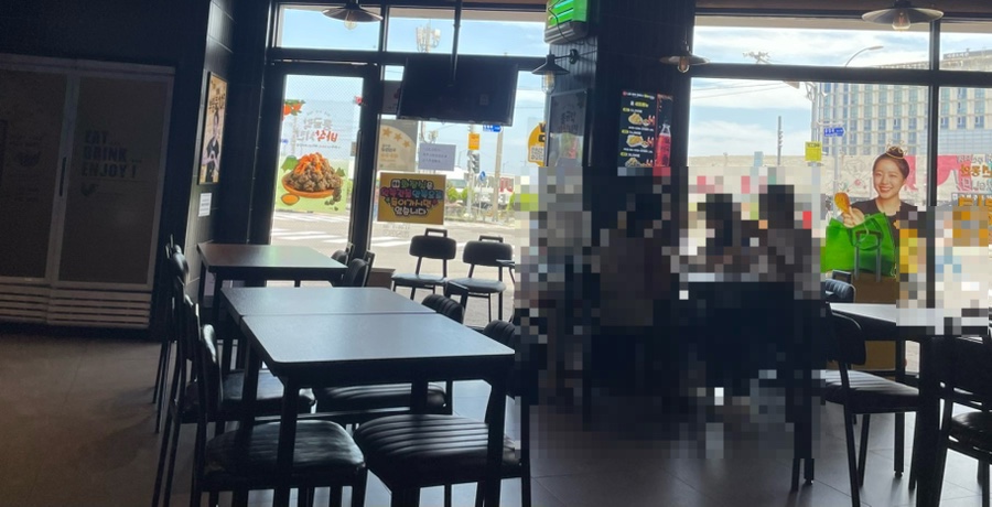 BHC치킨 제주탑동점 사진 3