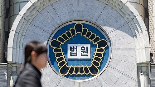  40년간 친딸 성폭행하고 그 사이 태어난 손녀까지…70대 징역 25년