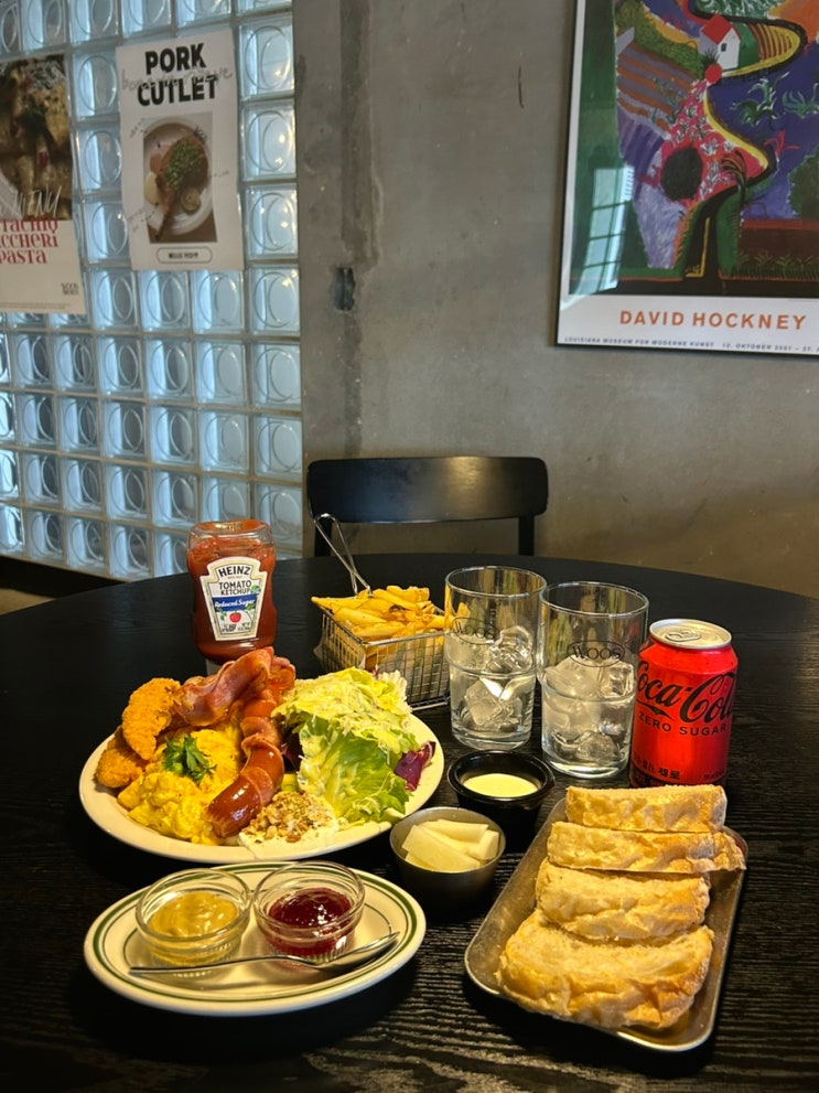 여수 여천 맛집 우스브런치 - 플레이트&머시룸 핫 크림 파스타
