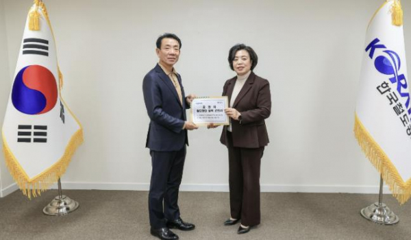  "세로형 구조 변경으로 이동 편의 개선" 과천·정부과천청사역 개찰구 방향 변경![한국철도일보]