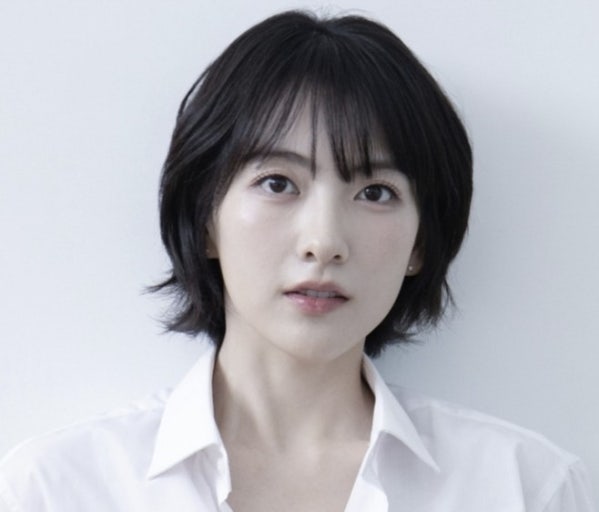 카라 강지영 여름 스타일 여자 숏단발 레이어드