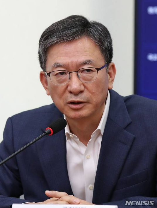 <b>정성호 법무장관 후보자</b>! 그는 누구인가?