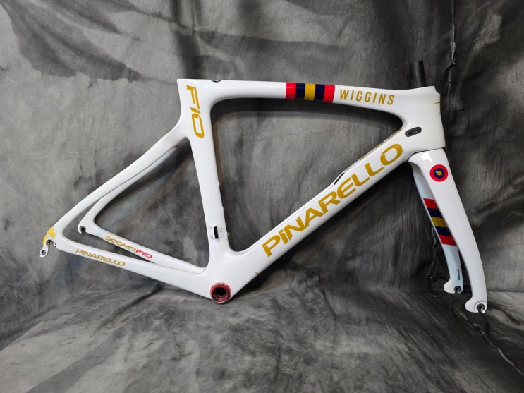  도그마 피나렐로(Dogma Pinarello) 위긴스 리미티드 도장 복원 수리 스크래치 수리 자전거 도색