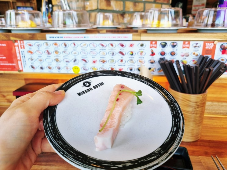 송현아 회전초밥맛집 한접시 1900원 미카도스시 송도트리플점