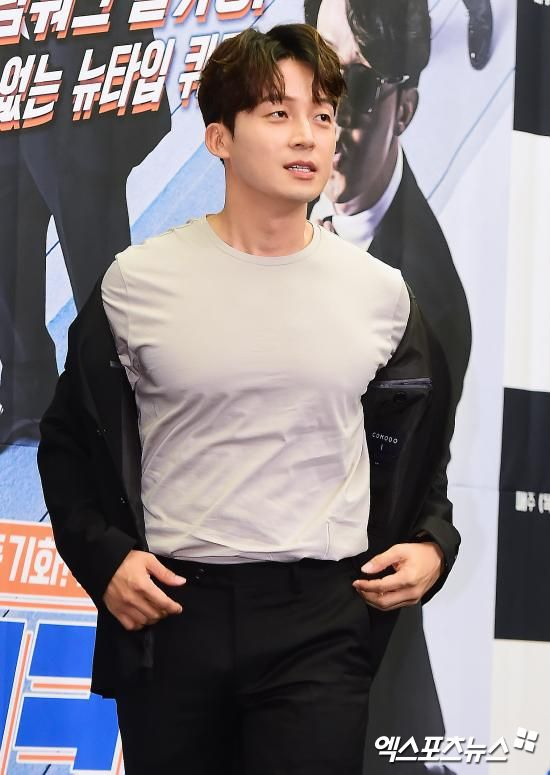  '16년차 CEO' 허경환, 한강뷰 자택 공개→은퇴 선언까지…"근육 죽으면 끝나" [종합]