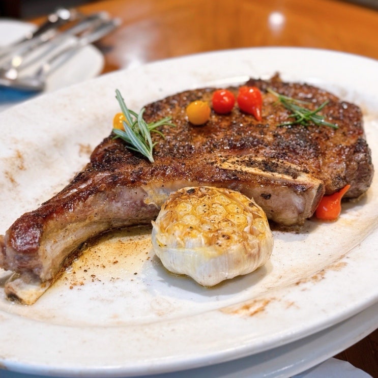  합정 스테이크 맛집 아웃백 토마호크 690g 솔직리뷰