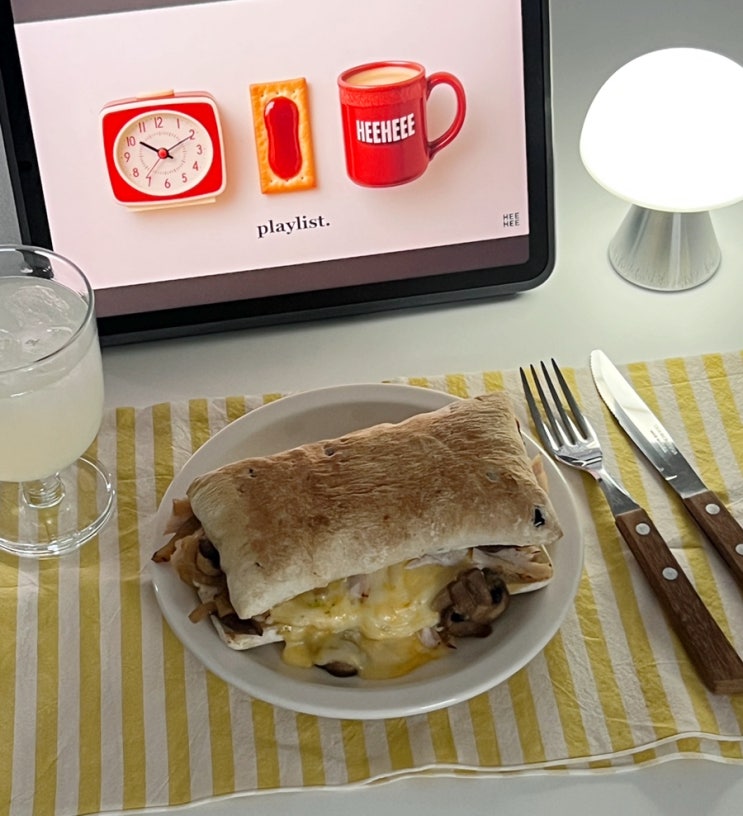  베키아에누보 치아바타 바질 샌드위치 이렇게 먹으면 더 맛있어요
