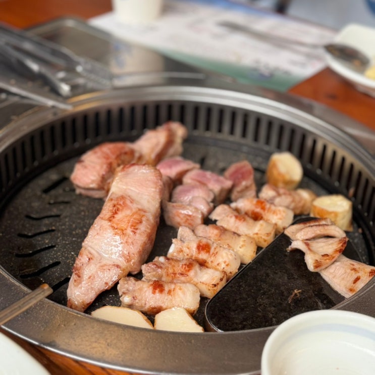 여의도 맛집, 삼겹살 회식은 해돈식당 여의도본점에서