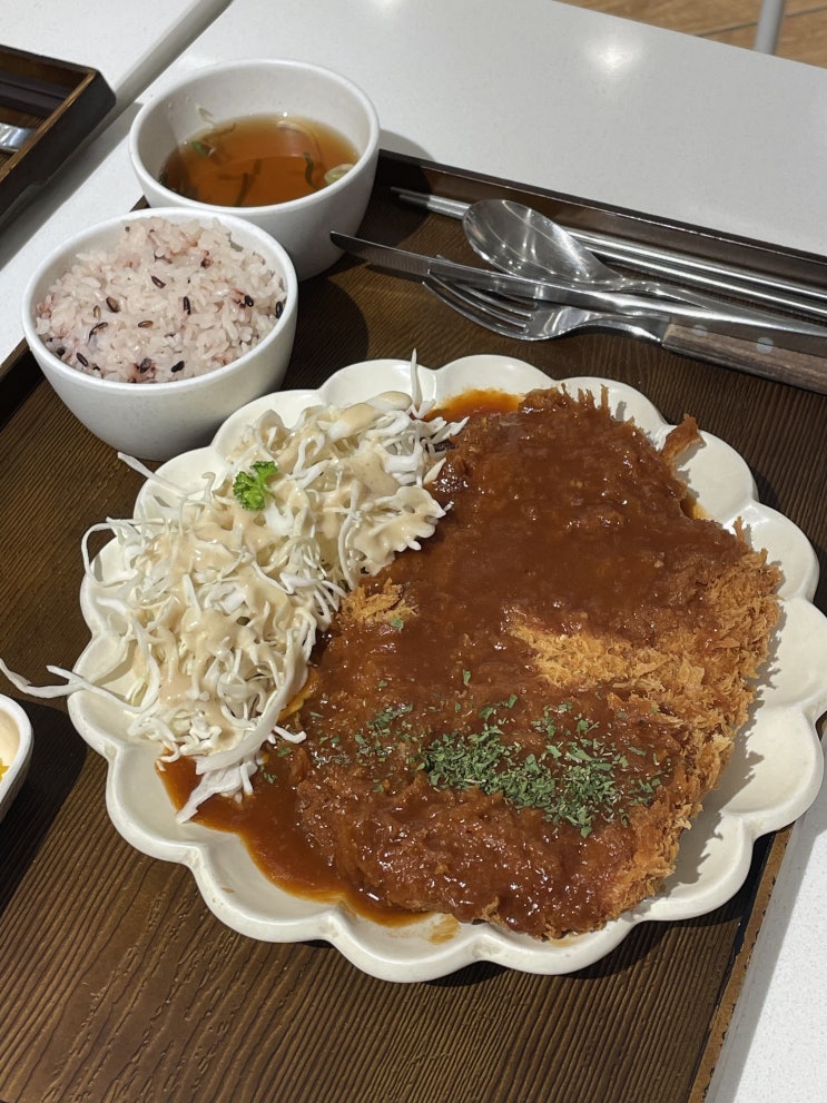  잠실 롯데월드몰 맛집 간코, 푸드코트 데이트 추천 돈까스 솔직 후기