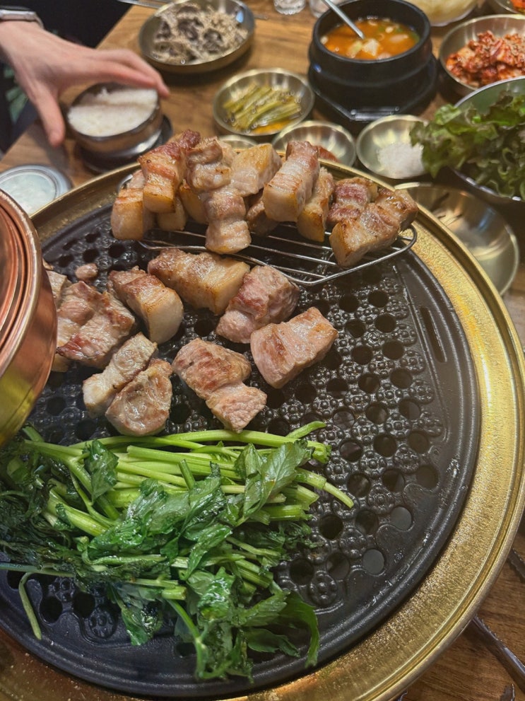  여의화로 본점, 고기와 생맥주가 매력인 여의도 고기집