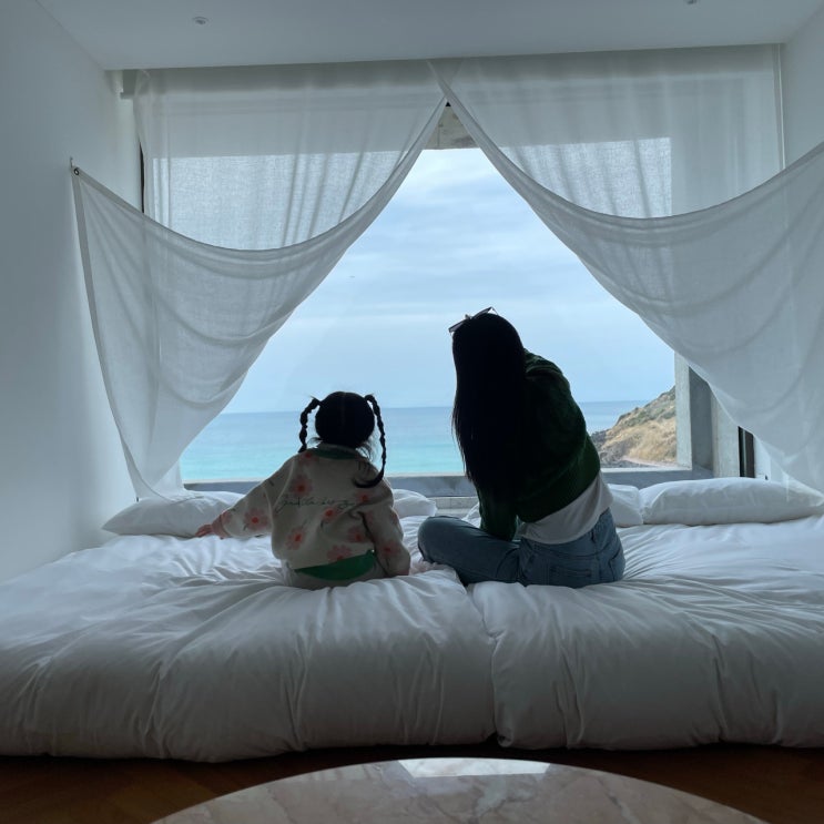  제주 동쪽 아기랑 숙소 추천 오션뷰 자쿠지 가족 숙소 야호스카이하우스