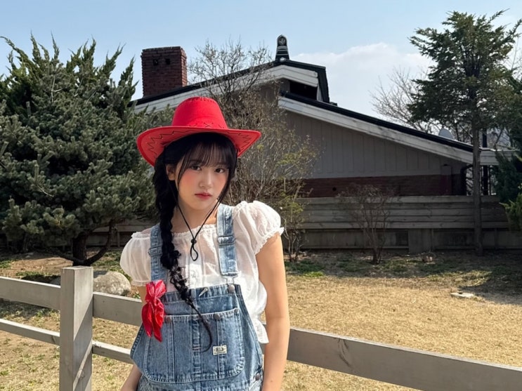  뜨거운 여름의 해변, 반송동 미용실이 알려주는 머릿결 관리 꿀팁